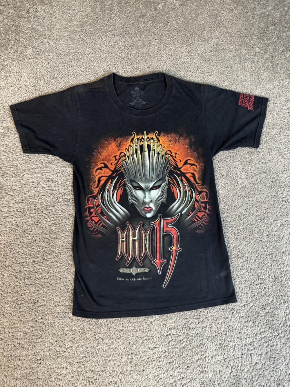 Vintage Halloween Horror Nights Shirt Mens XS Black HHN15 2005 Graphic Crew Neck